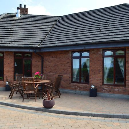 Bed and Breakfast Ravenwood Castlebellingham Esterno foto